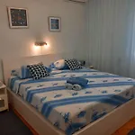 Holiday home In - Insel Ciovo 6128 *