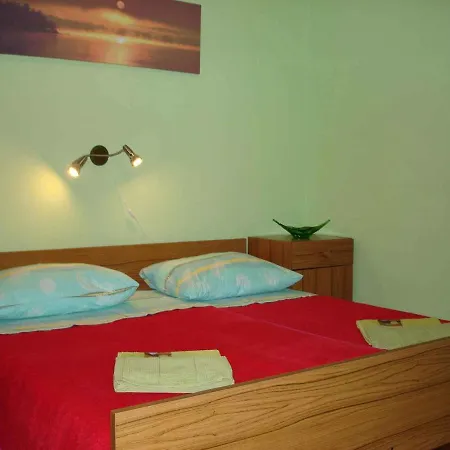 In Slatine/insel Ciovo 6128 Holiday home Slatine